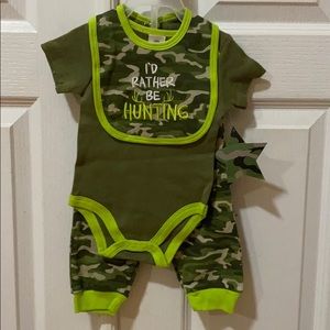 New with tags. 3 piece set bib, onesie and pants.